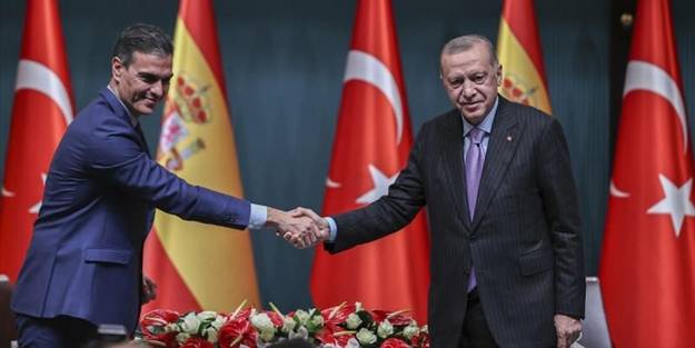 Erdoğan'dan dikkat çeken uçak gemisi teklifi: Gelin birlikte yapalım