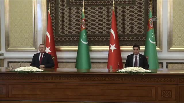 Cumhurbaşkanı Erdoğan Türkmenistan'da! İmzalar atıldı