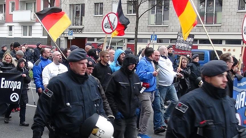 Altaş: Almanya dışlayıcı İslam politikasından vazgeçilmeli