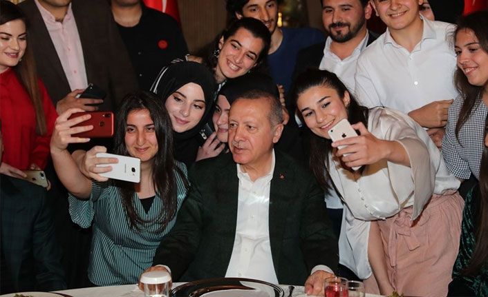 Sadece gençlerle yapılan seçim anketinde Erdoğan farkı ortaya çıktı
