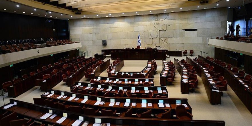İsrail'de tartışmalı 2019 bütçesi onaylandı