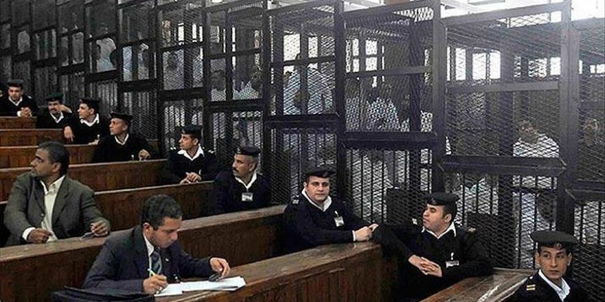 Mısır'da darbe karşıtı 96 kişiye hapis cezası