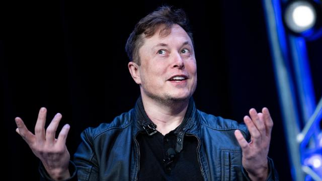 Elon Musk Twitter'ın tüm hisselerine talip oldu
