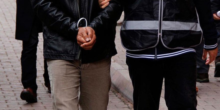 Erzincan merkezli FETÖ operasyonu: 8 asker gözaltında
