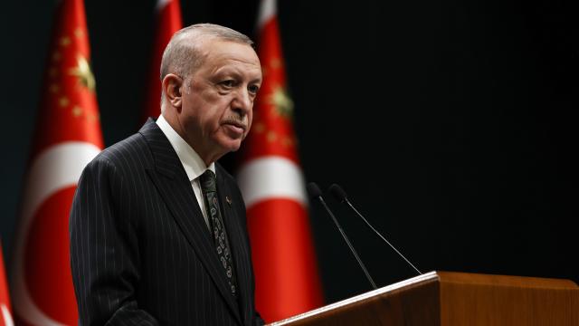 Erdoğan: Sistem tartışmalarına son nokta koyulmuştur