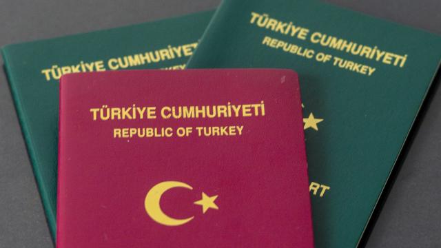 Cumhurbaşkanı Erdoğan tarih verdi: Yerli pasaport geliyor