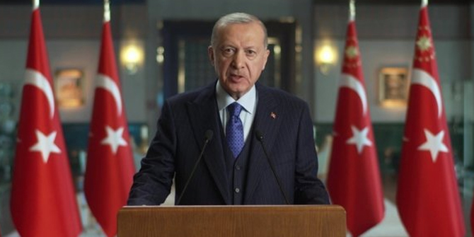 Cumhurbaşkanı Erdoğan, 2023 seçimleri adaylığını resmen duyurdu