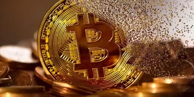 Kripto piyasası alev aldı: Bitcoin eriyor