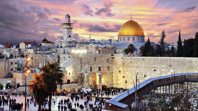 ABD'nin Kudüs'teki büyükelçiliğini taşıyacağı tarih belli oldu