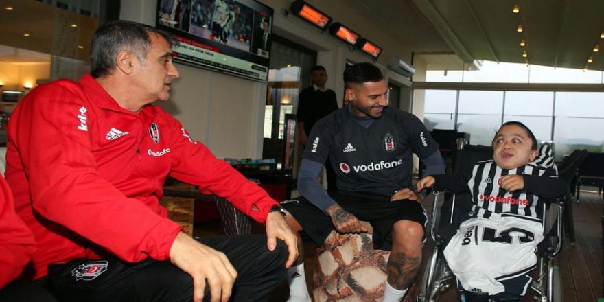 MPS hastası öğrencinin Beşiktaş hayali gerçek oldu