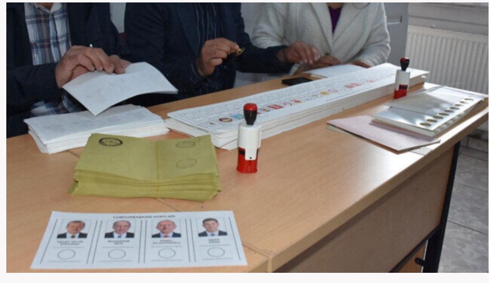 Oylar ne zaman saat kaçta sayılmaya başlanacak?