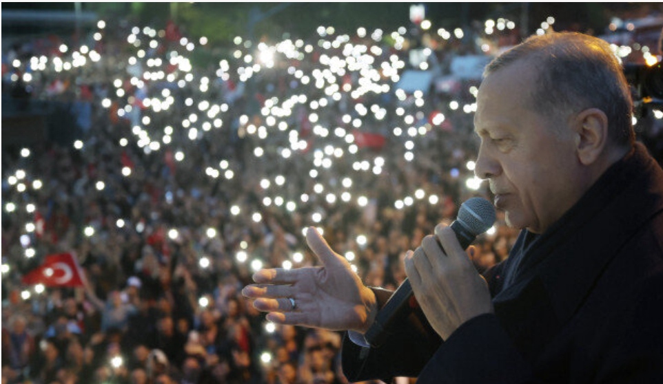Cumhurbaşkanı Erdoğan Külliye'den dünyaya sesleniyor