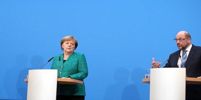 Almanya, hükümetin kurulması için SPD üyelerinin kararını bekliyor