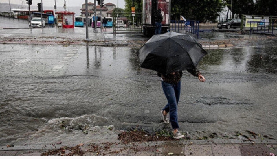 İstanbul dahil birçok il için 'sarı' alarm: Sıcaklıklar azalacak kuvvetli yağacak