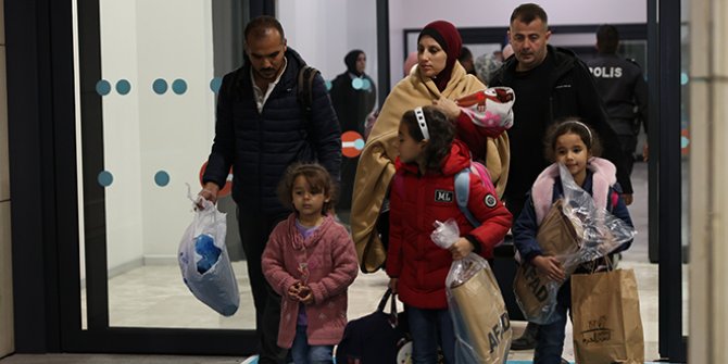 142 Türk vatandaşı ve yakınları, Gazze'den tahliye edildi