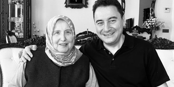 Ali Babacan'ın acı günü: Annesini kaybetti