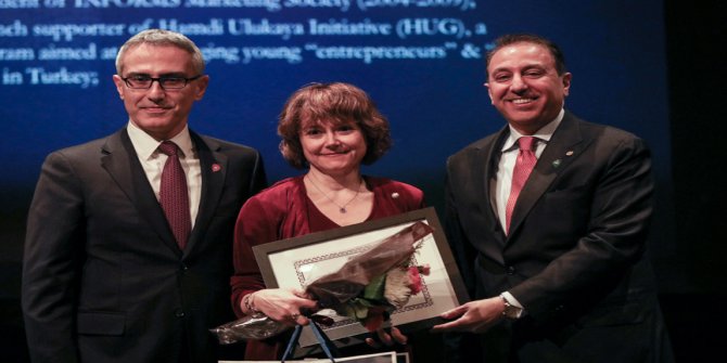 ABD'de Türk akademisyene başarı ödülü