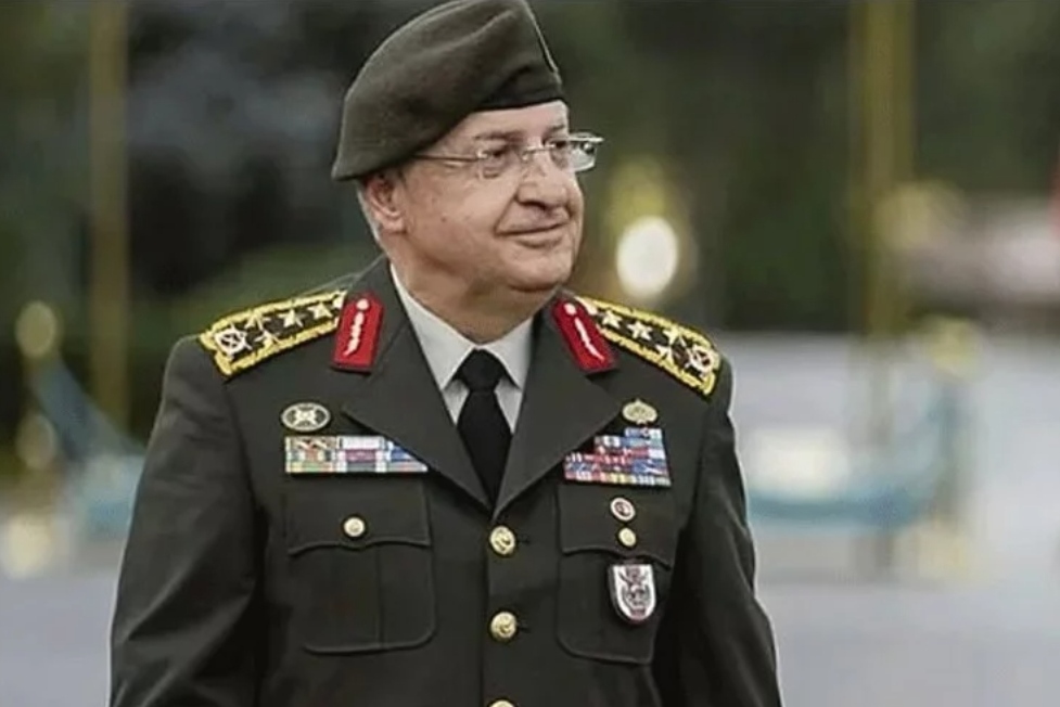 Milli Savunma Bakanı Yaşar Güler yaralı askerleri ziyaret etti