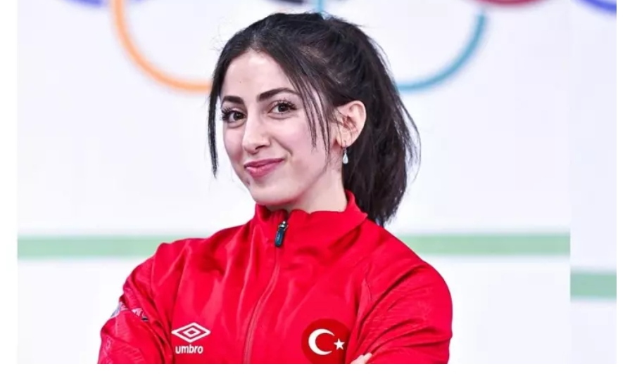 Milli halterci Gamze Altun'dan Avrupa rekoru! Altın madalyanın sahibi oldu
