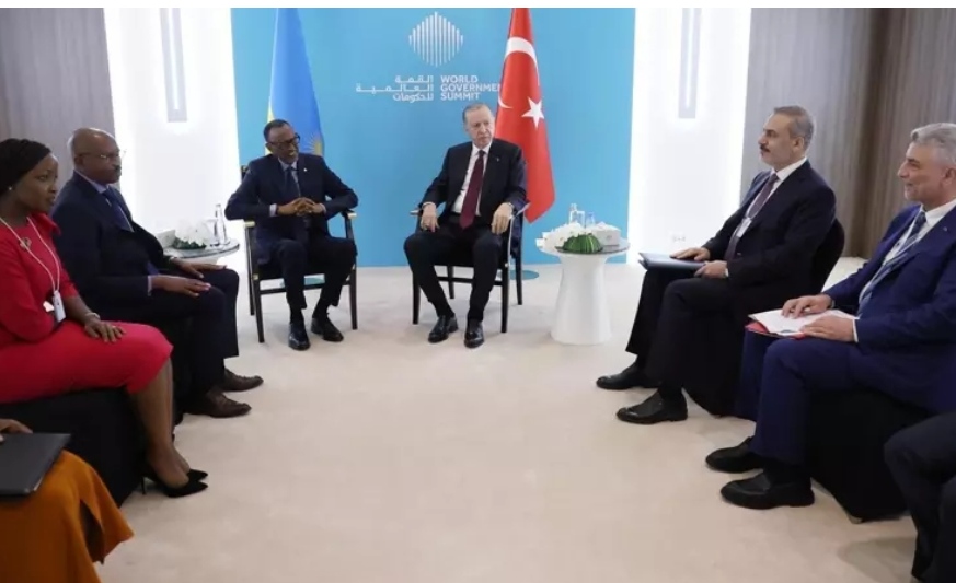 Cumhurbaşkanı Erdoğan Dubai'de ikili görüşmeler gerçekleştirdi