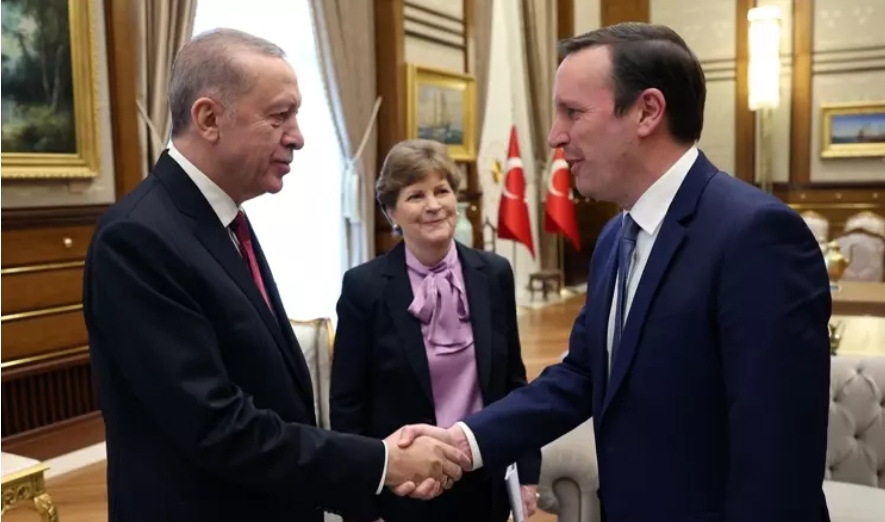 Cumhurbaşkanı Erdoğan, ABD'li Senatörler Shaheen ve Murphy'i kabul etti