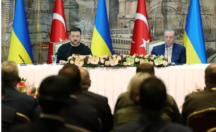 Ukrayna Devlet Başkanı Zelenski'den Cumhurbaşkanı Erdoğan'a ve Türk halkına teşekkür