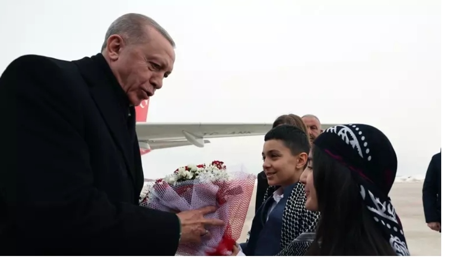 Cumhurbaşkanı Erdoğan, Hakkari'de