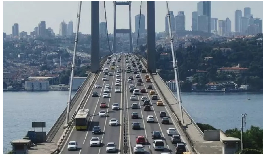 Bakan Uraloğlu duyurdu: Köprü ve otoyollar 9 gün boyunca ücretsiz olacak!