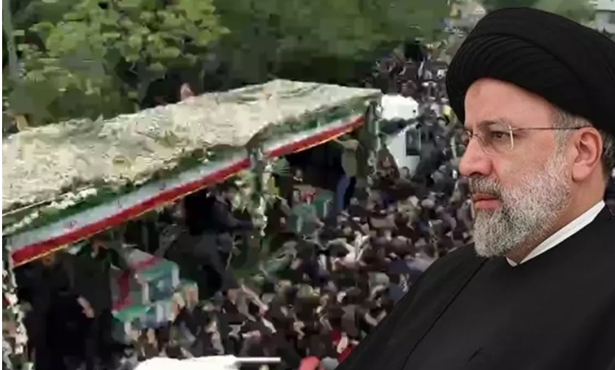 İran Cumhurbaşkanı Reisi için ilk tören Tebriz'de düzenleniyor