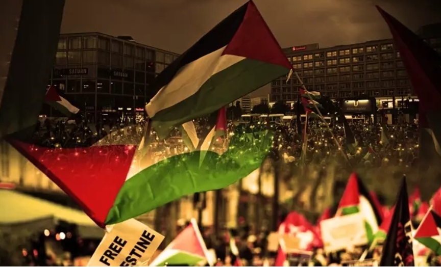 Dünya Filistin için direniyor!