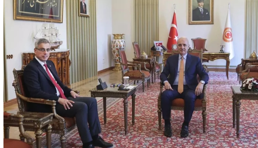 TBMM Başkanı Kurtulmuş, Sağlık Bakanı Memişoğlu ile görüştü