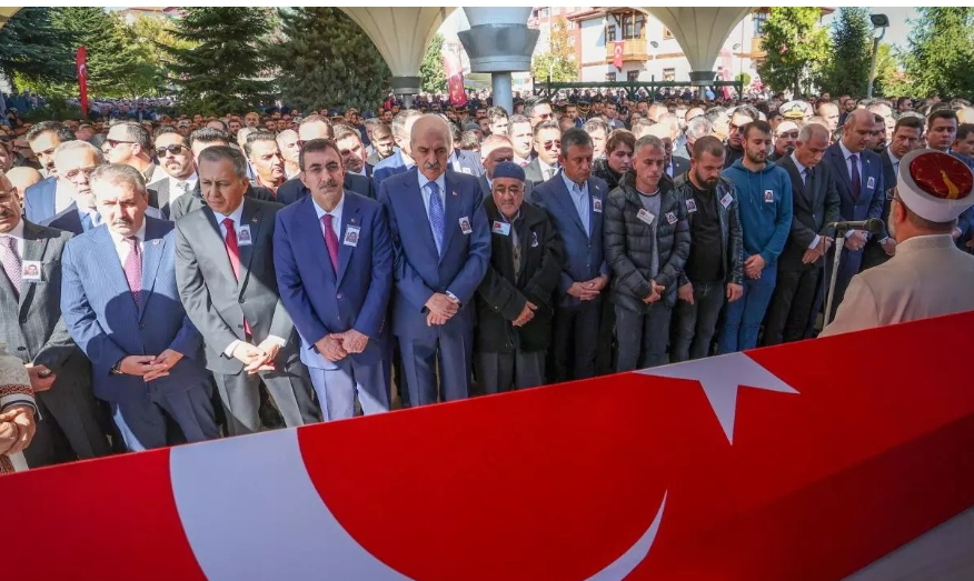 Şehit taksici Murat Arslan son yolculuğuna uğurlandı