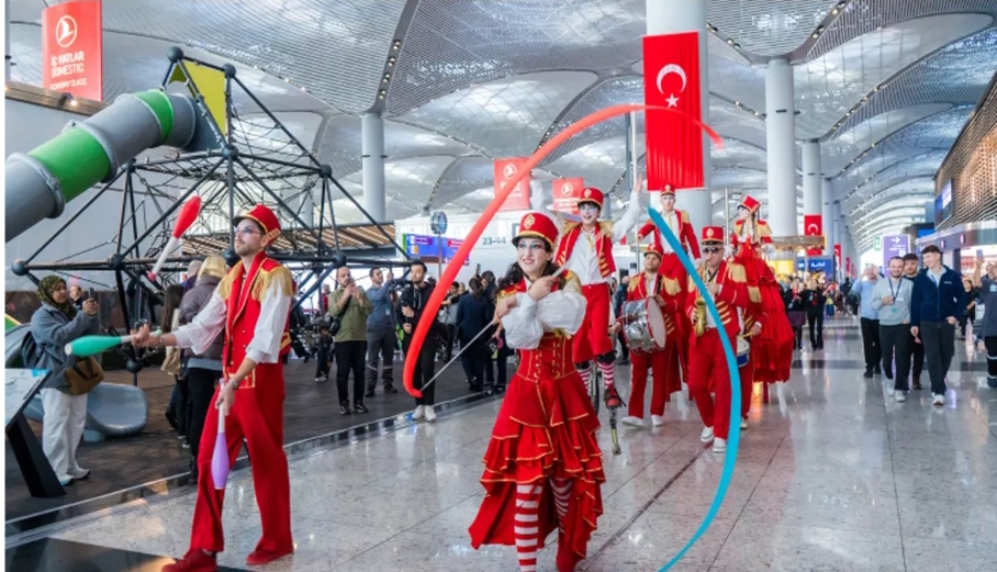 İstanbul Havalimanı'nda Cumhuriyet Bayramı coşkusu