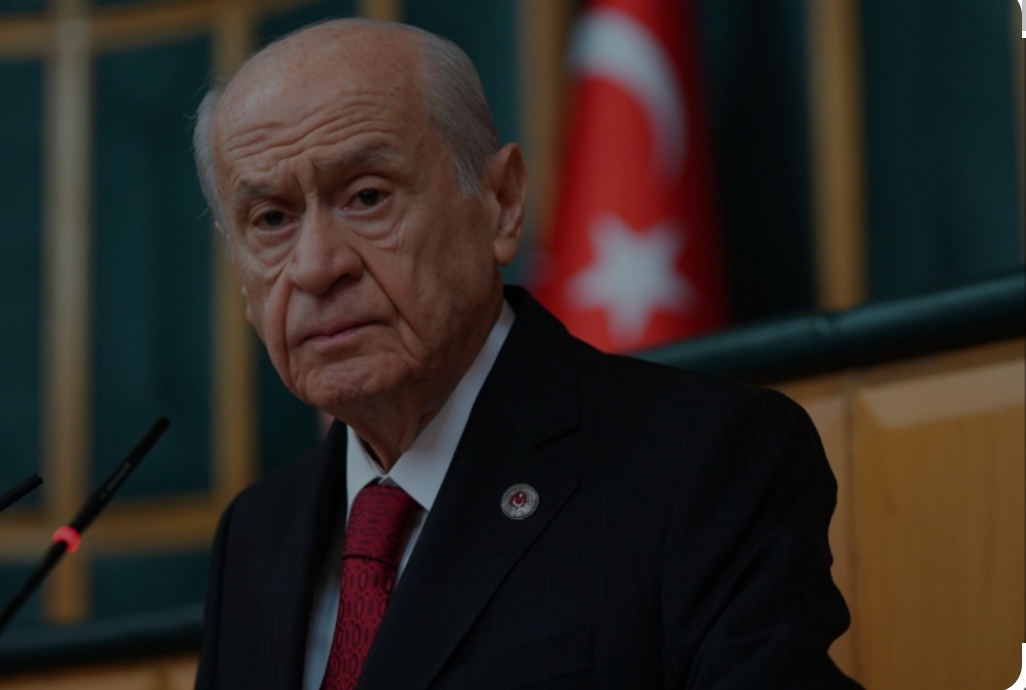 MHP Lideri Bahçeli'den 10 Kasım mesajı: Türk milleti dün olduğu gibi bugün de dayatmalara teslim olmayacak