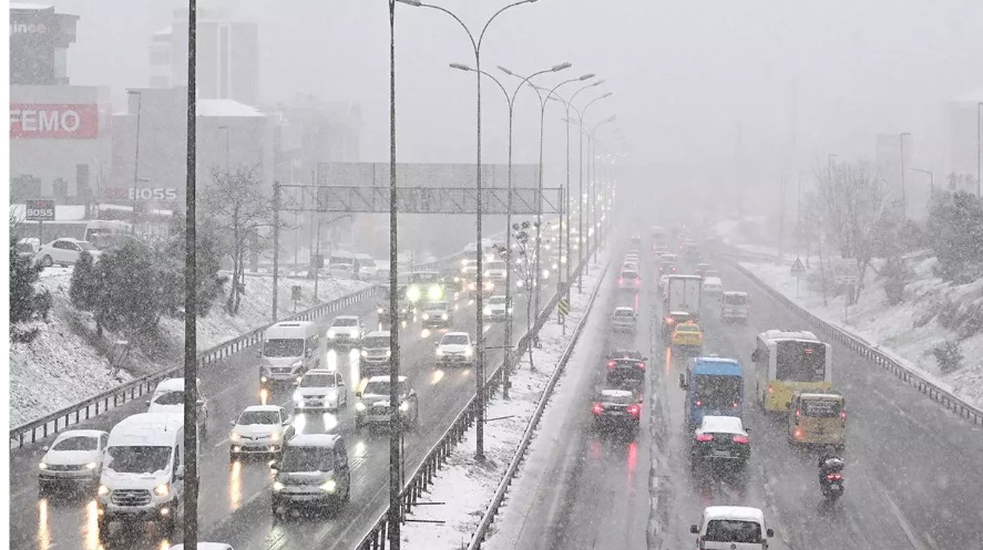 İstanbul'da "Kış Tedbirleri Değerlendirme Toplantısı" yapıldı