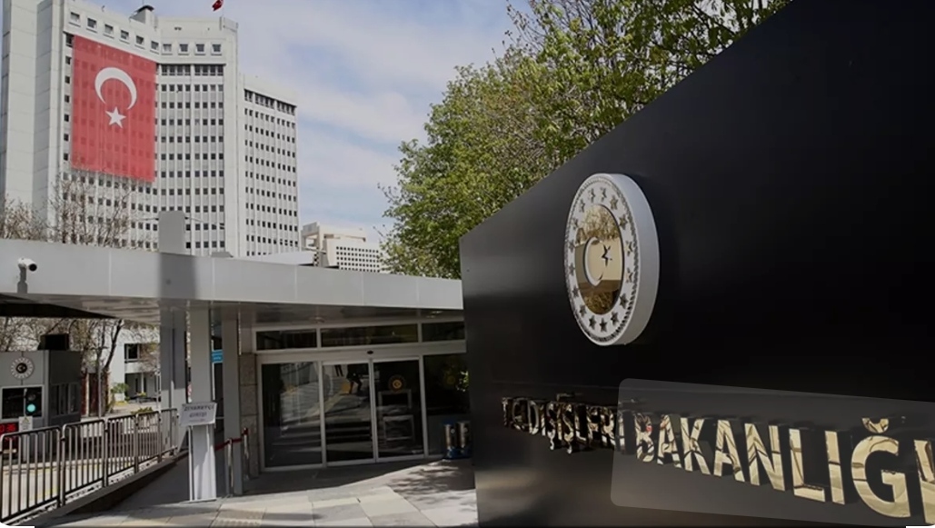 Dışişleri Bakanlığından 'silahlanan' Rum yönetimine net mesaj: İzlediğiniz politika yanlış