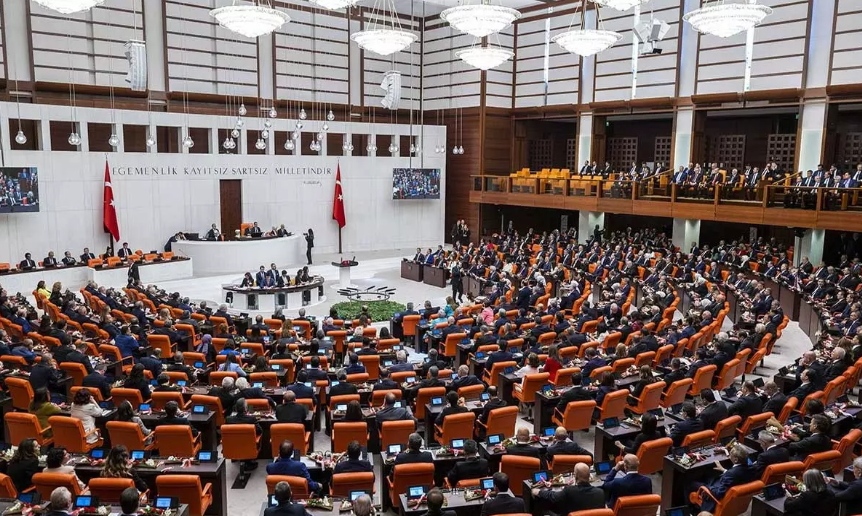 TBMM'de 2025'in ilk gündemi 'yeni anayasa'