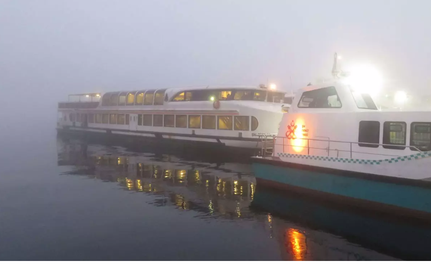 Çanakkale Boğazı'nda Yoğun Sis Nedeniyle Transit Gemi Trafiği Durdu!