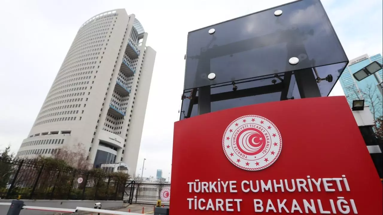 Ticaret Bakanlığı'na 988 personel alınacak