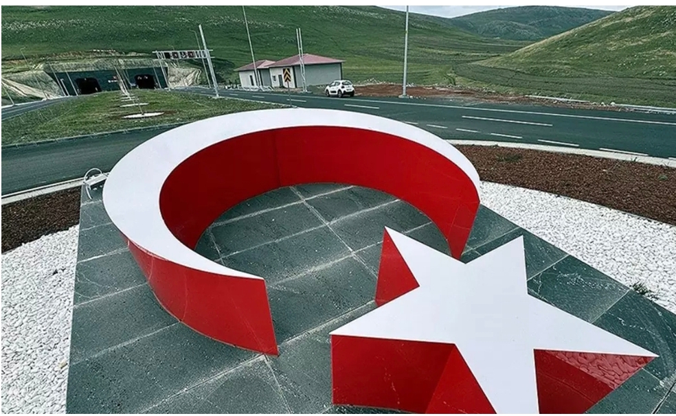 Sürücülere nefes aldıran Aşık Şenlik Tüneli'nden 6 ayda 70 bin araç geçti