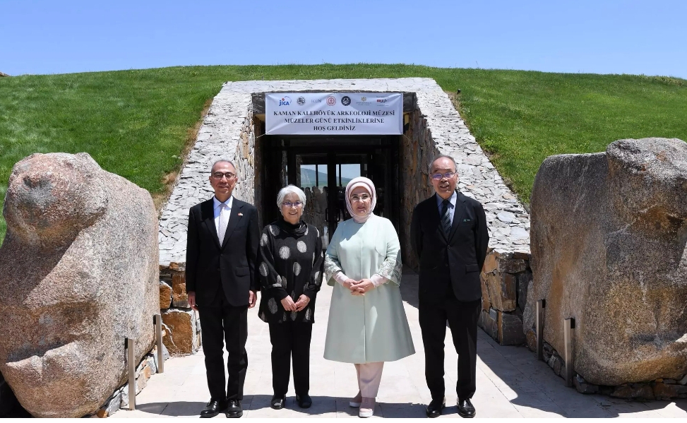 Emine Erdoğan, Kırşehir'deki Japon Arkeolog için Başsağlığı Mesajı Yayımladı