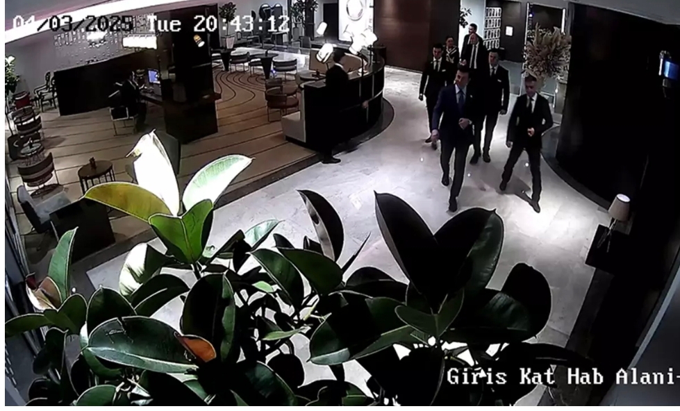 İBB'ye yönelik yolsuzluk soruşturmasında yeni gelişme... İmamoğlu'nun toplantı için gittiği otelin kameraları her toplantıda kapatılmamış