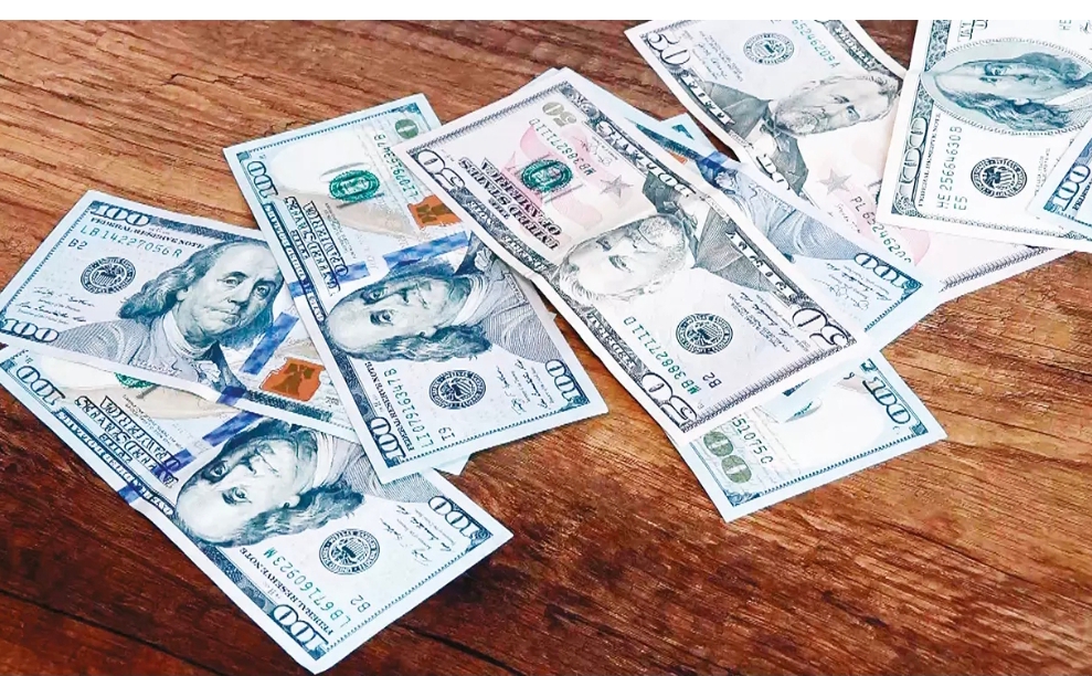 İstanbul'da 4.5 milyar TL değerinde sahte döviz ele geçirildi, 5 şüpheli yakalandı