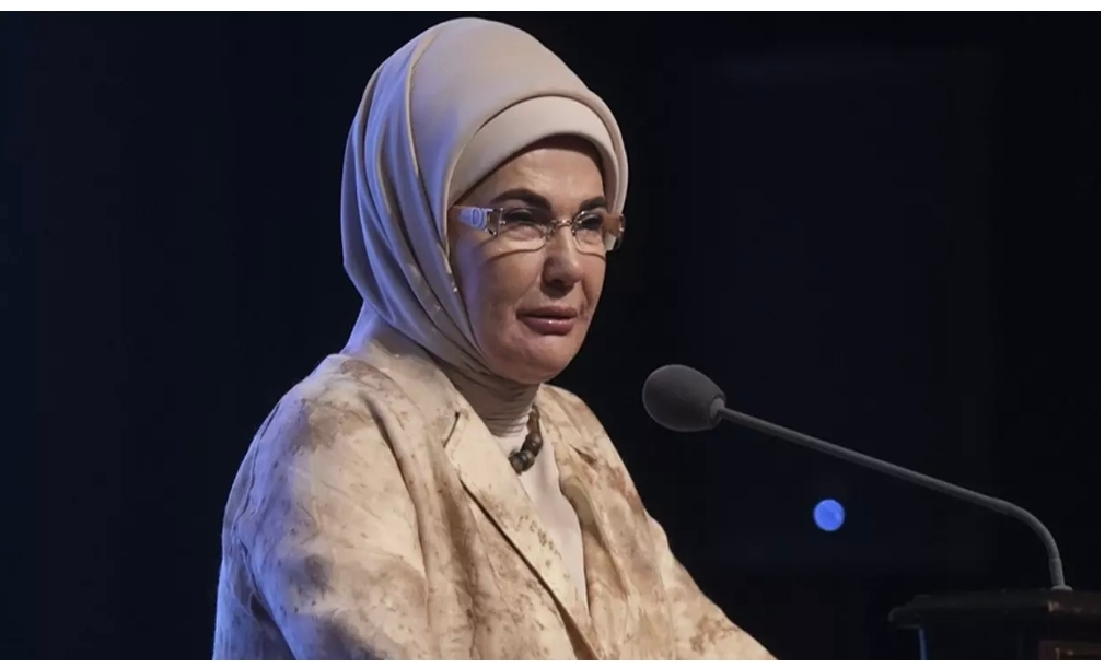 Emine Erdoğan'dan Marmara Denizi'nde başlatılan pina midyeleri ve deniz çayırları projesine ilişkin paylaşım