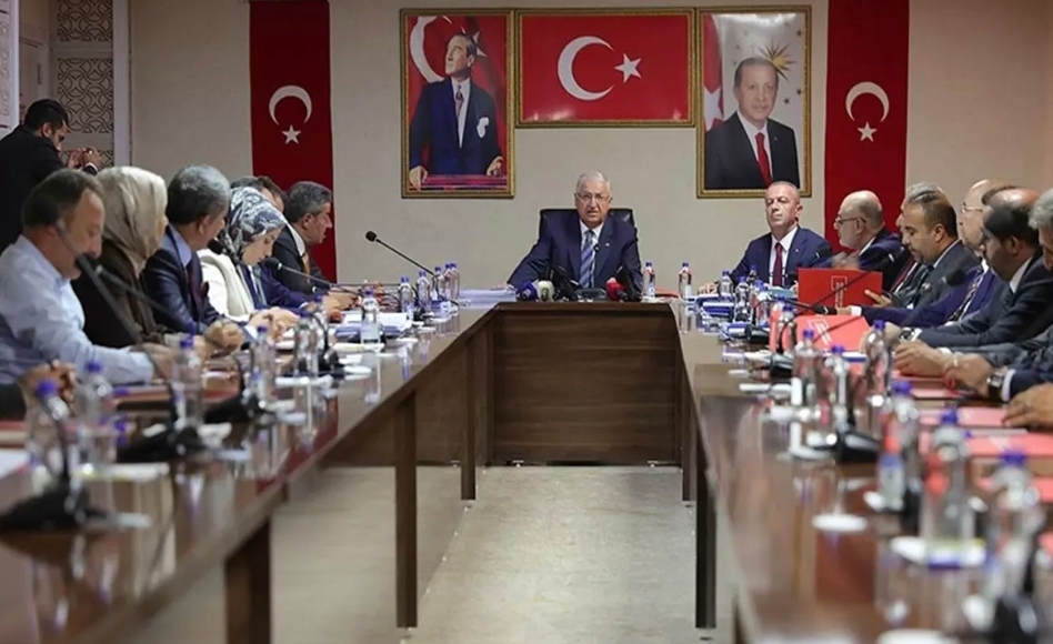 Milli Savunma Bakanı Güler: Ülkemizin güvenliği daha da güçlenirken milletimizin ebedi kardeşliği de pekişmiş olacaktır