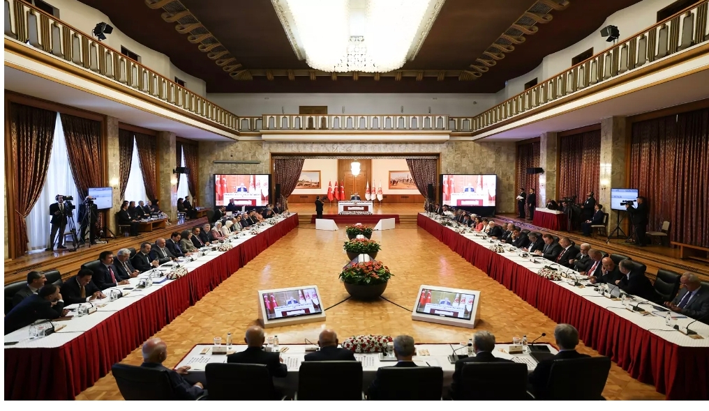 Terörsüz Türkiye süreci kesintisiz sürüyor... Komisyon 7. kez toplandı