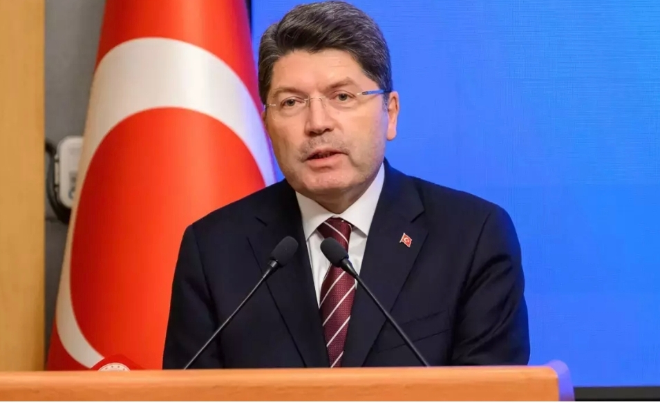 CHP'nin ''hileli'' İstanbul kongresi iptal edildi... Bakan Tunç: Yargılama süreci devam ediyor