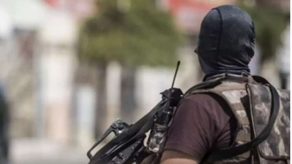 FETÖ'ye yönelik düzenlenen 39 operasyonda 16 kişi tutuklandı