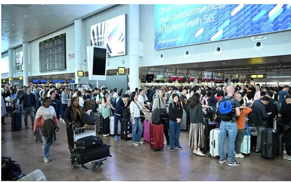 Siber saldırı seferleri aksatmıştı: İngiltere'de bir şüpheli gözaltında