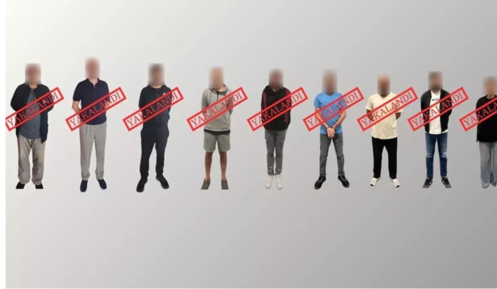 Kırmızı bültenle uluslararası seviyede aranan 9 suçlu Türkiye'ye getirildi